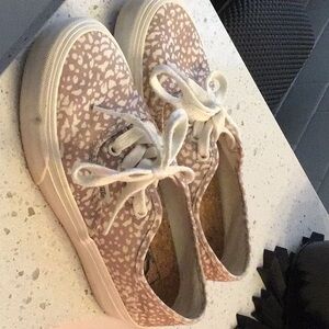 Vans women’s size 6
